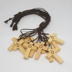 Cruces con Corazón x 10 Unidades