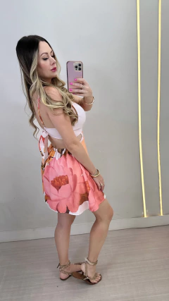 Vestido macaquinho fundo claro - Boneca de Luxo