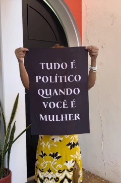 BANDEIRA TUDO É POLÍTICO - comprar online