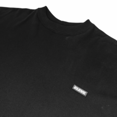 Camisa Eleve Oversized Preta na internet
