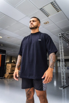 Camisa Eleve Oversized Preta - Eleve Performance