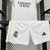 Kit Infantil Real Madrid Home 25/26 - Branco - Joker Sports - A Loja Oficial dos Fanáticos Por Futebol