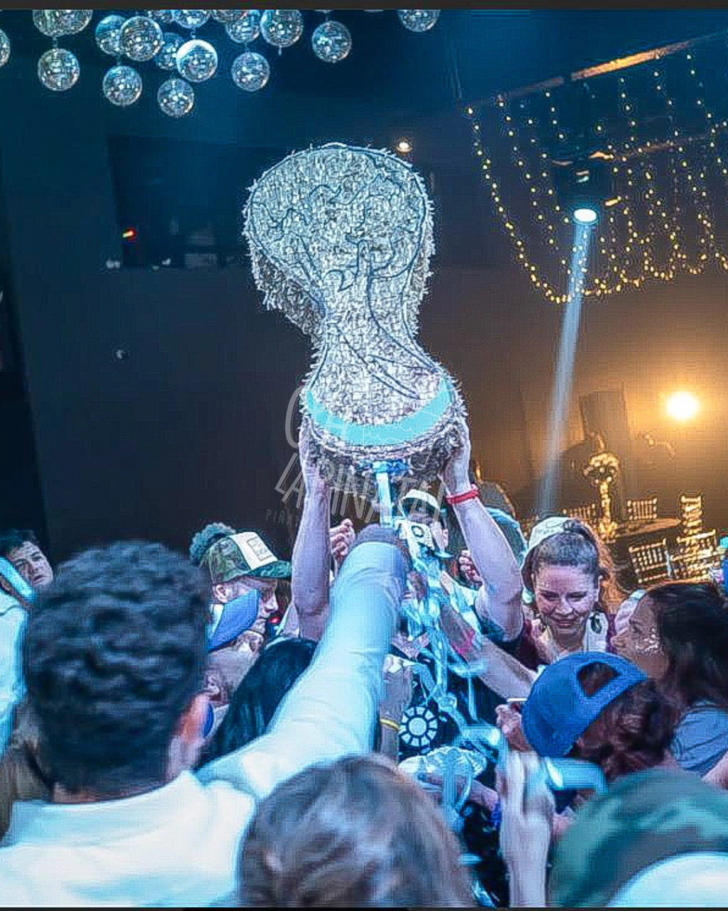 Maxi piñata Copa del mundo