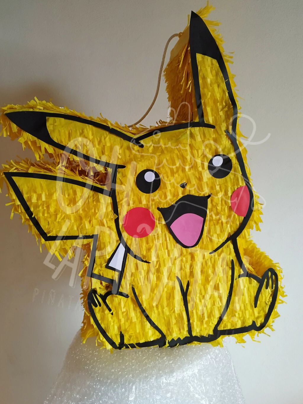 Piñata Pikachu