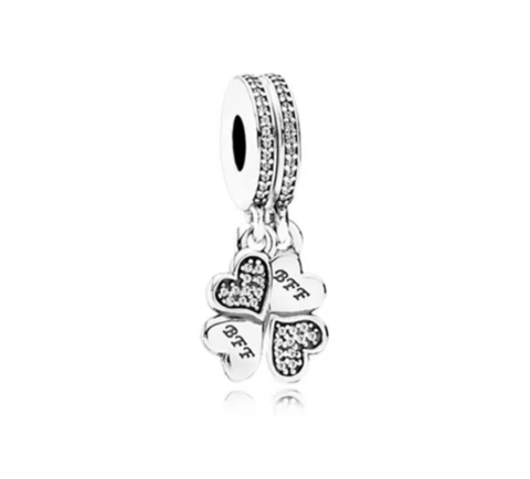 Charm doble para compartir BFF