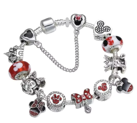 Pulsera con dijes Minnie