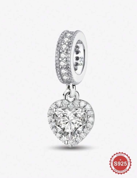 Charm corazon piedras