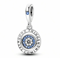 Charm ojo brillos