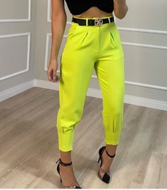 Calça Alfaiataria Cenoura - loja online