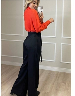 Calça alfaiataria Bia na internet
