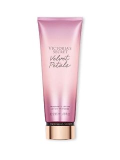 hidratante corporal - Velvet Petals - Victoria’s Secret -