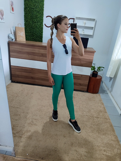 Camiseta tapa bumbum branca