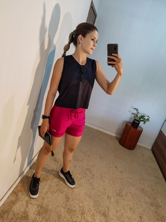 Blusa Naty preta DRY-FIT na internet
