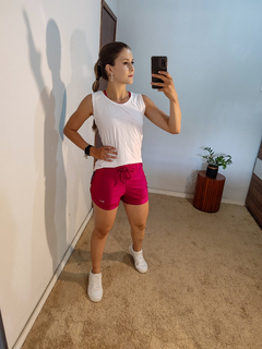 Camiseta tapa bumbum branca - comprar online