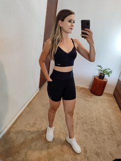 Short Aline preto • com bolso - loja online