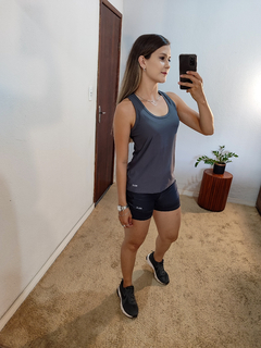 Camiseta Bruna cinza DRY-FIT - RELIC FITWEAR