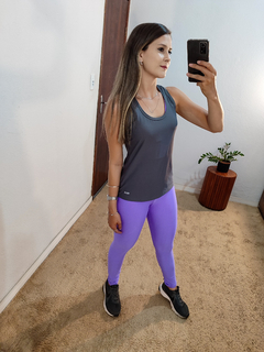 Camiseta Bruna cinza DRY-FIT