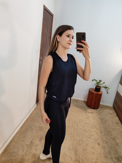 Blusa puxador Regina preta - loja online