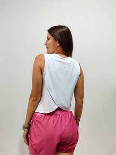 Blusa multiformas Jess branca - comprar online