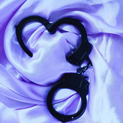 Algema Colorida de Metal Reforçada