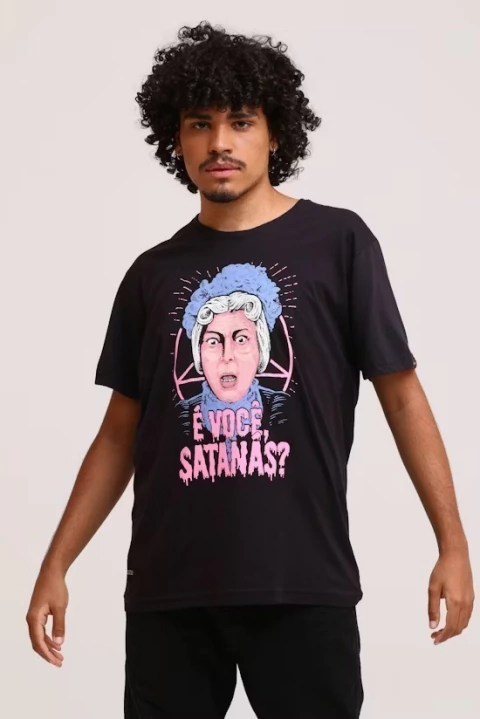 CAMISETA BRUXA DO 71 - comprar online