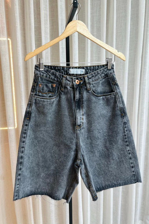 Bermuda Jeans Maxi Boyfrie - comprar online