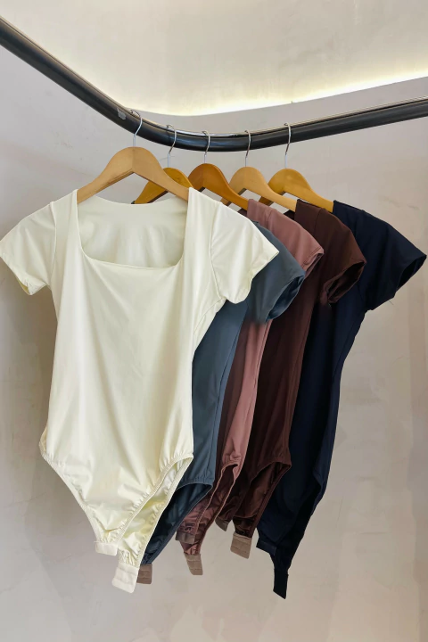 Body Tati Manga Curta - comprar online