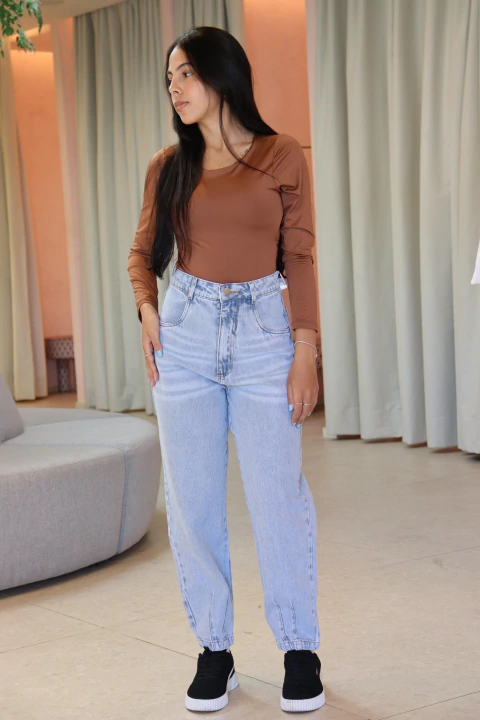 Calça Mom Sumire - comprar online