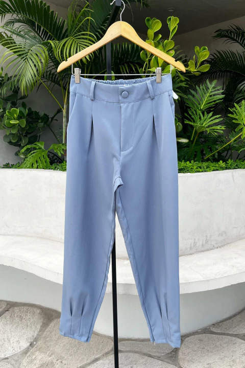 Calça Cenoura Elástico - comprar online