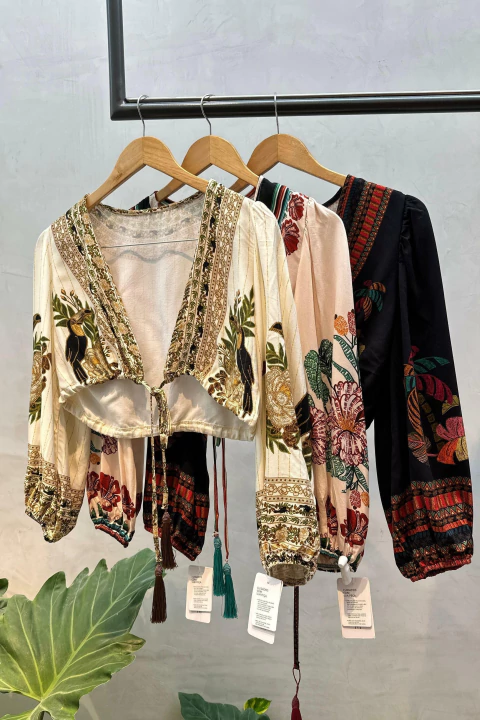 Cropped M/L Pompom (553) - comprar online