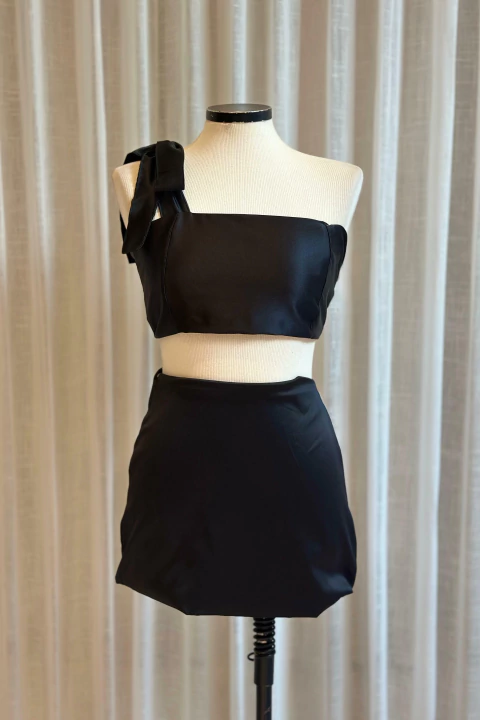 Conjunto Saia + Cropped - comprar online