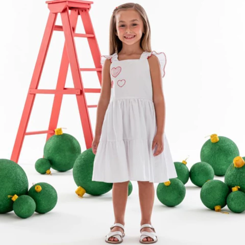 Vestido Infantil Branco Pesponto Corações Vermelho Mon Sucre