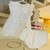 Vestido Branco com Renda Precoce