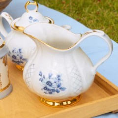 LEITEIRA EM PORCELANA | COLEÇÃO LILIBETH - comprar online
