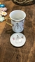 CANECA DE PORCELANA COM TAMPA | COLEÇÃO NOSSA SENHORA OURO - loja online