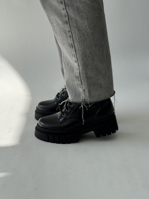 Coturno Com Cadarço e Zíper Luma - Preto - comprar online