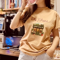 Camiseta Lily Bloom's - comprar online
