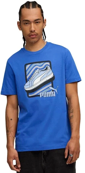 REMERA HOMBRE M-C ALGODON GRAPHIC SNEAKER AZUL (A13271)
