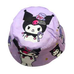 GORRO PILUSO LILA PERSONAJE EN GRANDE - KUROMI GORR21 en internet