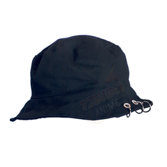 GORRO PILUSO NEGRO LISO CON ARITOS - comprar online