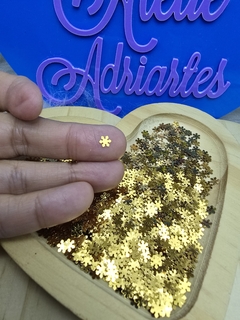 Flocos neve Dourado Paetê Holográfico com 5 GRAMAS - com aprox.575 Peças-Atelie Adriartes -