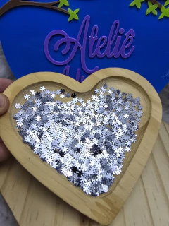 Flocos neve Prata Paetê Holográfico com 5 GRAMAS - com aprox.575 Peças-Atelie Adriartes - na internet