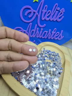 Flocos neve Prata Paetê Holográfico com 5 GRAMAS - com aprox.575 Peças-Atelie Adriartes -