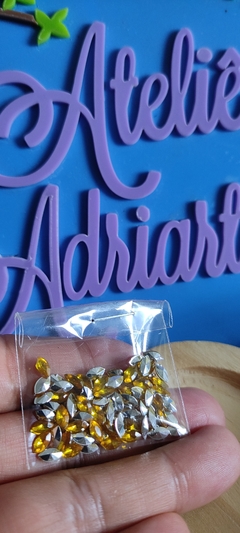 Chaton Navete Chapada Acrilico 3mm X 5mm C/ 100unidades 1,2 gramas