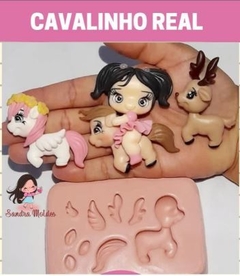 Moldes Silicone Cavalinho Real -Sandra Moldes Revend. autoriz.aventura-realeza(Cavalinhos,cavalos,Poney)