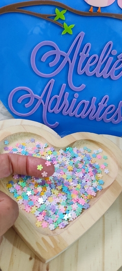 Flores Paete com 5 GRAMAS - Aprox 810 Peças (Charminho, apliques)