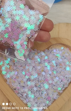 Flocos neve branco Paetê Holográfico com 5 GRAMAS - com aproximadamente 575 Peças-Atelie Adriartes