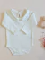 Body para bebê menina, com gola, em algodão | offwhite
