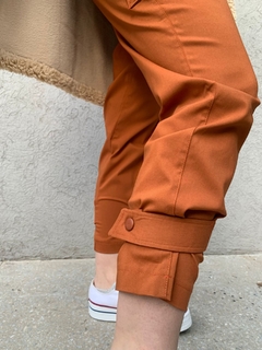 PANTALON CARGO NAOMI MORFEMA