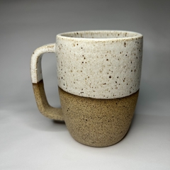 Caneca padrão M - Branco acetinado